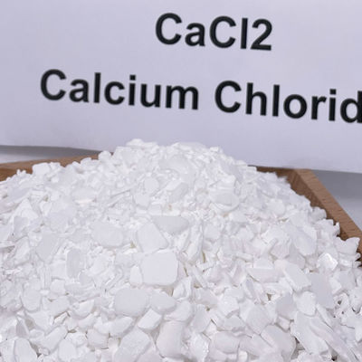74%の溶ける雪10035-04-8のための満足なCACl2の塩化カルシウム