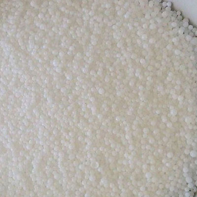 腐食性ソーダは水酸化ナトリウムNaOH 99% 1000kg/Bag 20tons/20GP Withouパレットを真珠で飾る